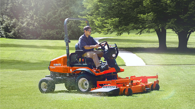 Kubota 4 wheel hotsell drive lawn tractor